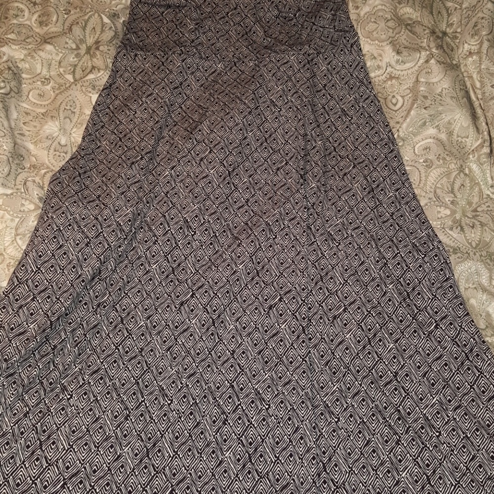 Black & white Maxi!